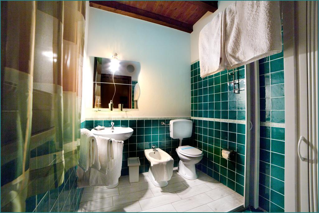 Ai Parchi Dei Parrini Bed & Breakfast Partinico Phòng bức ảnh